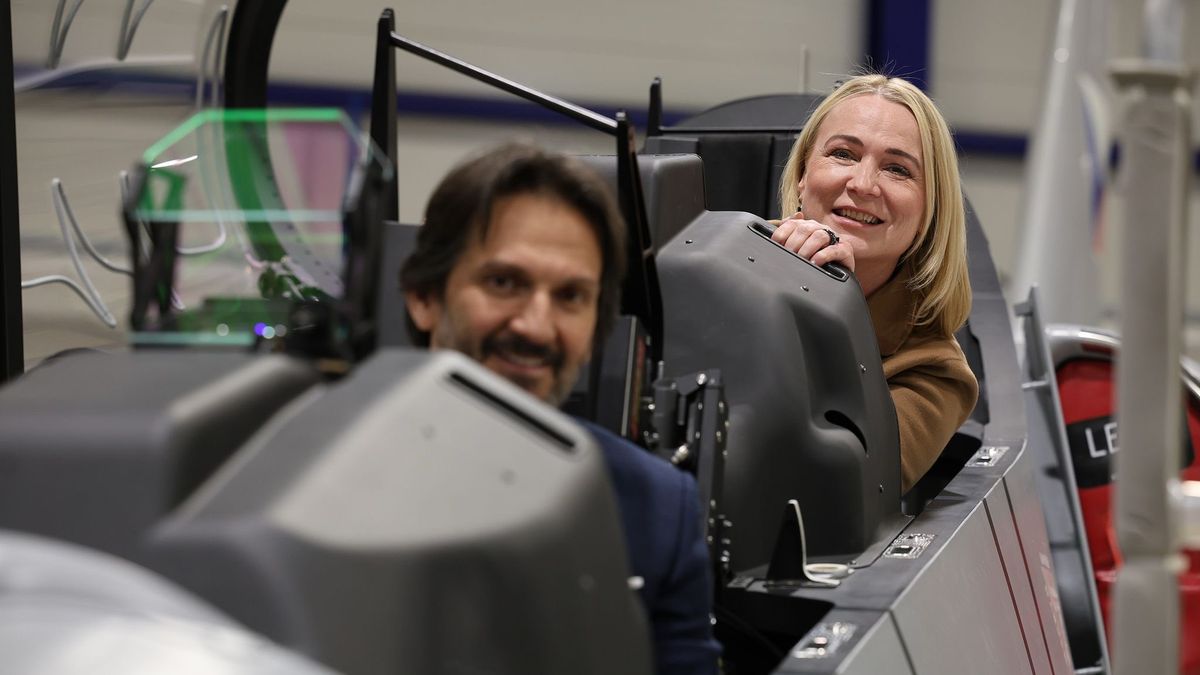 Iniciativa Černochové a Kaliňáka narazila. Úřad předběžně stopl nákup munice